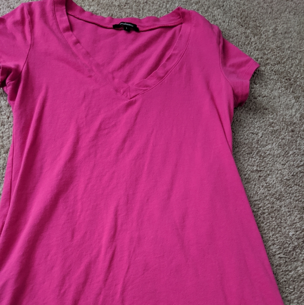 Plain pink tee shirt